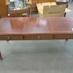 421 7672 COFFEE TABLE